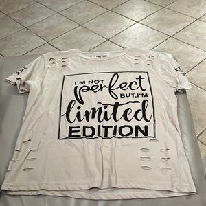 Shirt with cut outs, crème color black wording